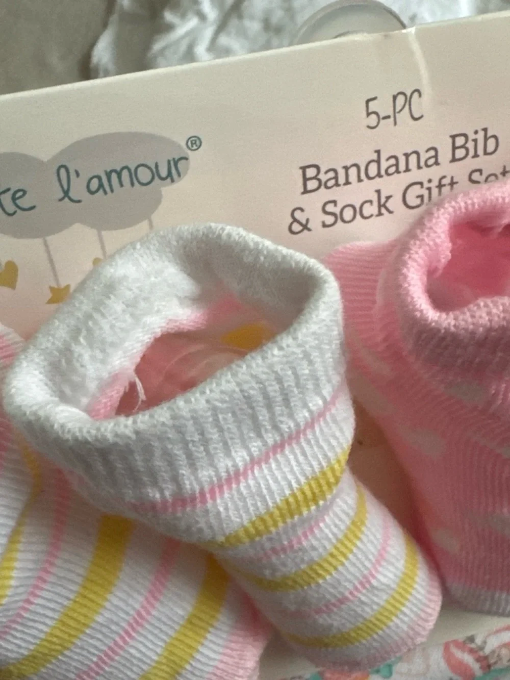 Baby Girls 4-Pack Pink Patterned Socks & Bibs Set